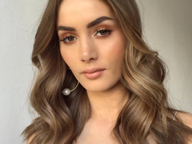 Loiro escuro