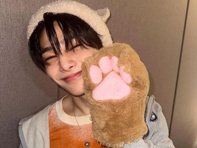 Jeongin/ I ponto N
