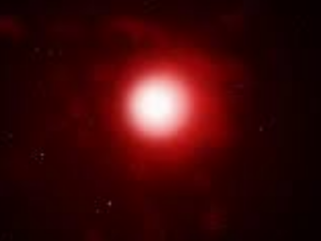 Classe M, 3 mil graus, metais neutros e bandas de Ăłxido de titĂąnio molecular