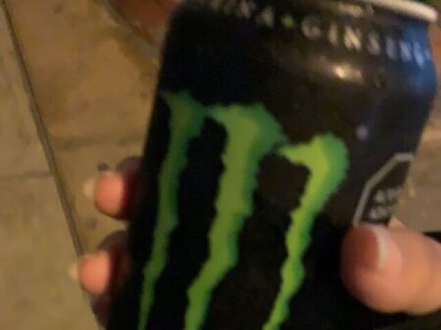 monster ,desculpa a imagem cortada