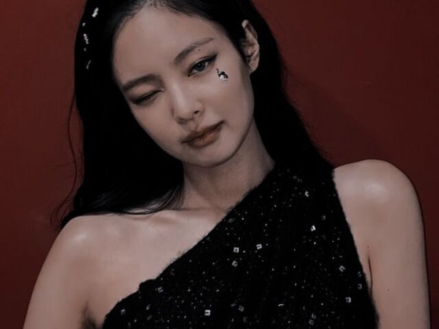 โฏ